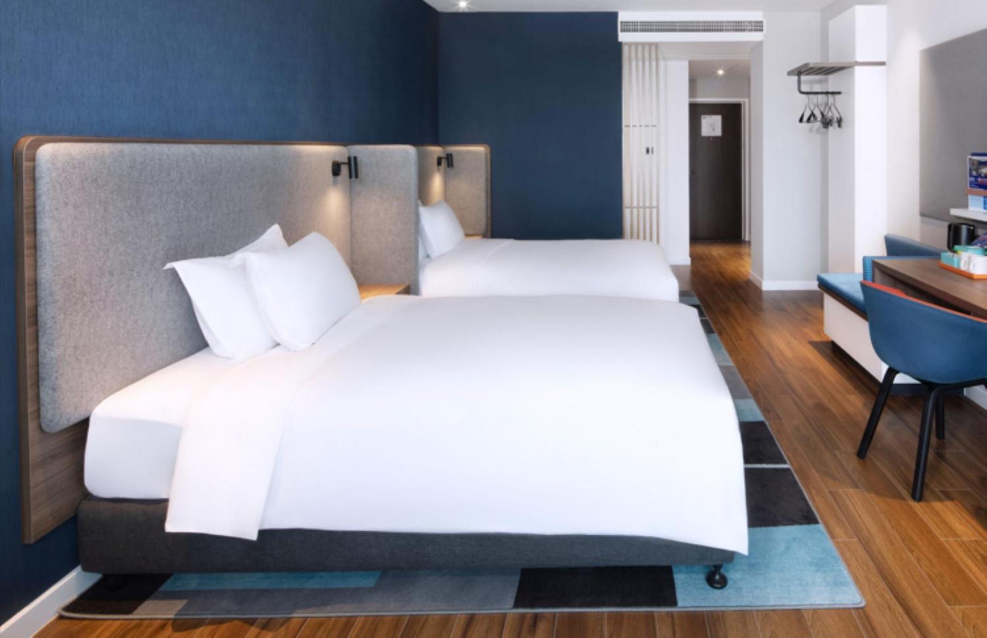 Holiday Inn Express Zhoushan Dinghai By Ihg Bagian luar foto